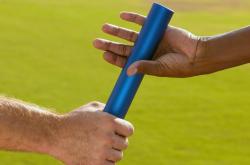 开云体育平台APP-速度与意志的交响曲，当F1轮胎嘶鸣遇见足球绝杀弧线