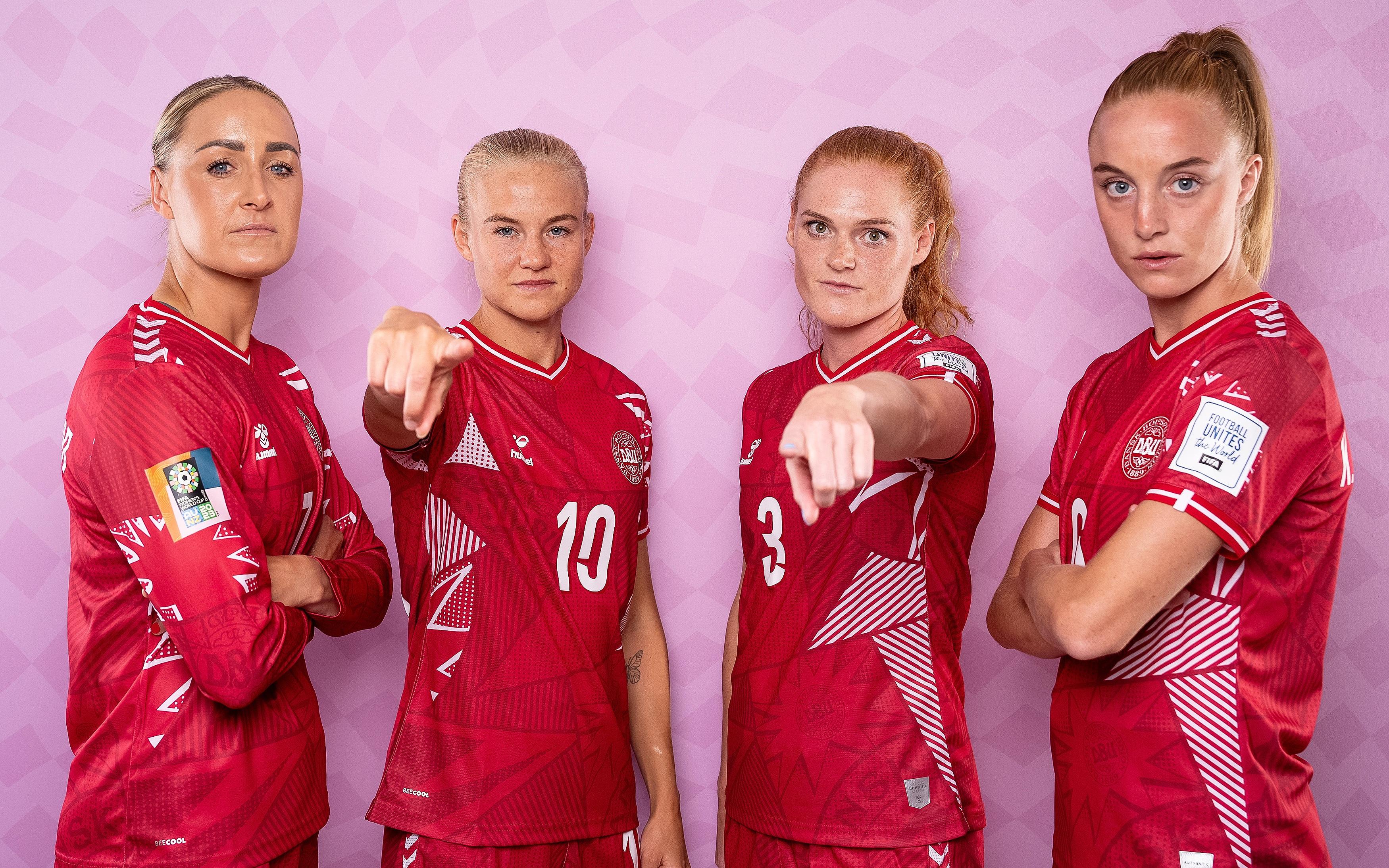 斯洛文尼亚女足队在比赛中展现出色